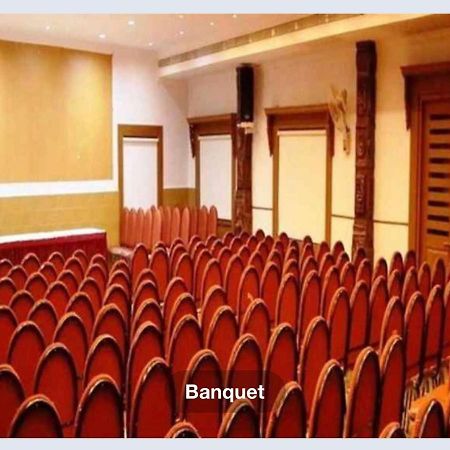 Hotel Sasthapuri Kozhikode Zewnętrze zdjęcie