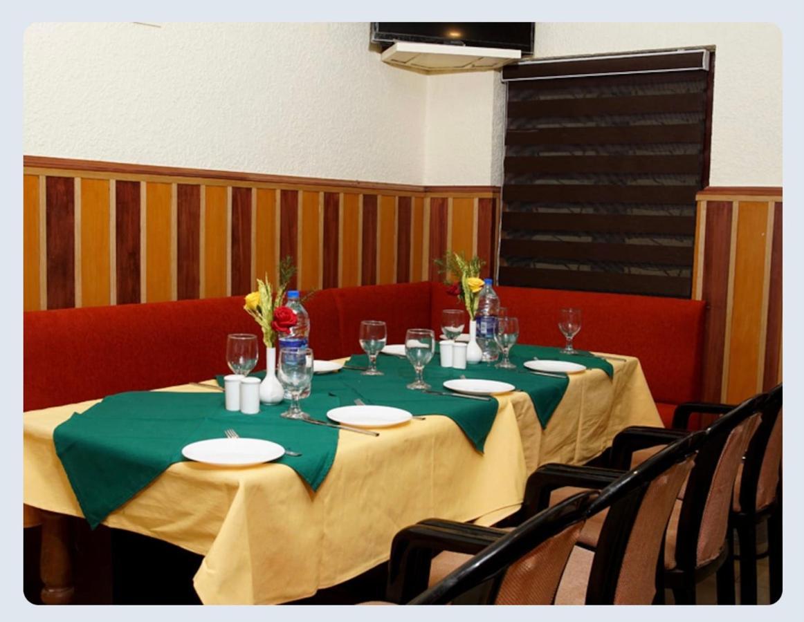 Hotel Sasthapuri Kozhikode Zewnętrze zdjęcie