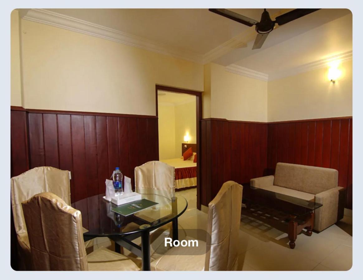 Hotel Sasthapuri Kozhikode Zewnętrze zdjęcie